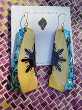 Load image into Gallery viewer, Sun ray earrings (yellow heart)
