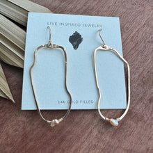 Load image into Gallery viewer, Asymmetrical oval hoops
