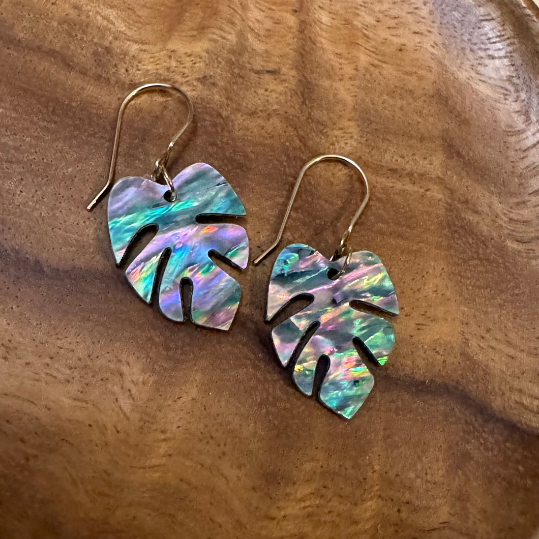 small monstera earrings (rainbow shell)