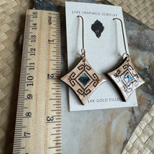 Load image into Gallery viewer, Kappi threader earrings
