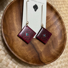 Load image into Gallery viewer, Kappi threader earrings
