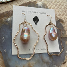 Load image into Gallery viewer, Archipelago asymmetrical pearl hoops
