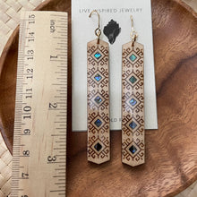 Load image into Gallery viewer, Kappi bar earrings
