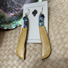 Load image into Gallery viewer, Buneng (Yellow heart wood, abalone)
