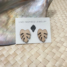 Load image into Gallery viewer, monstera stud earrings (white/maple)

