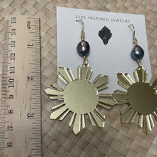 Load image into Gallery viewer, Sun earrings with blue freshwater pearls
