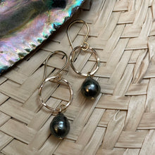 Load image into Gallery viewer, Tahitian Pearl Circle Drop Earrings
