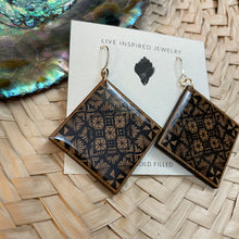 Load image into Gallery viewer, Tapa Earrings
