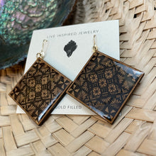 Load image into Gallery viewer, Tapa Earrings
