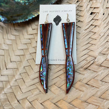 Load image into Gallery viewer, Balisong style 1 all abalone
